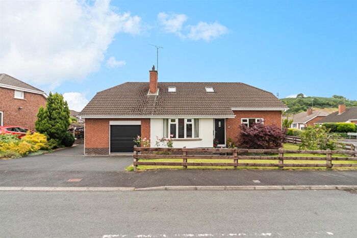 4 Bedroom Detached Bungalow For Sale In Kinedale Park, Ballynahinch, BT24