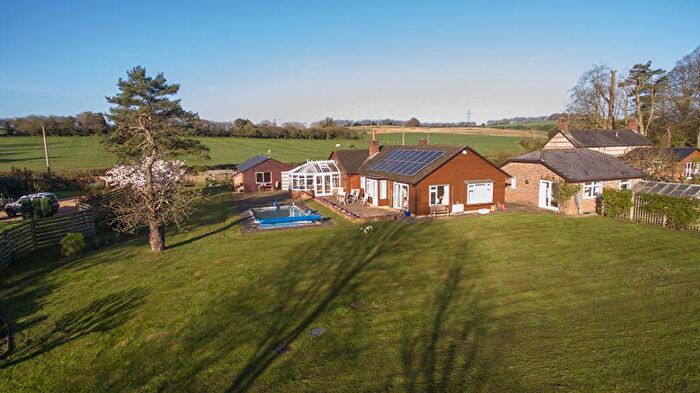 5 Bedroom Bungalow To Rent In Damerham, Hampshire, SP6