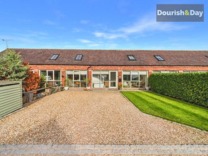 2 Bedroom Barn Conversion For Sale In Beaconside, Beacon Farm Beaconside, ST18