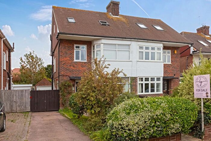 4 Bedroom Semi-Detached House For Sale In Orchard Avenue, Worthing, BN14