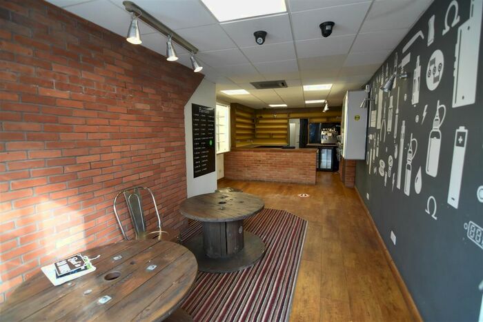 Property To Rent In South End, South Croydon, CR0