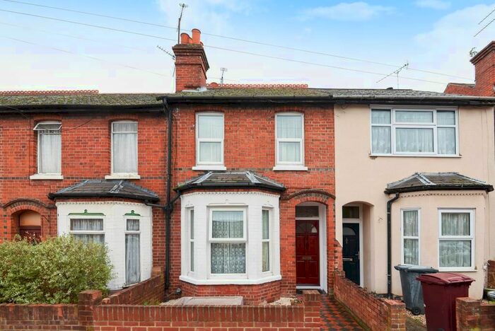 3 Bedroom Terraced House To Rent In Beecham Road, Reading, RG30