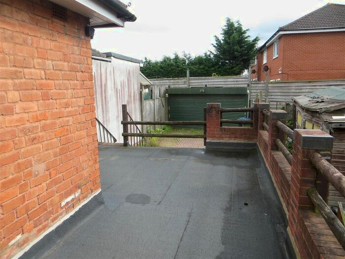 1 Bedroom Flat To Rent In Bristol Road South, Rednal, Birmingham, B45