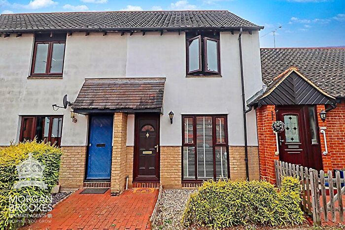 2 Bedroom Terraced House For Sale In Gandalfs Ride, South Woodham Ferrers, CM3