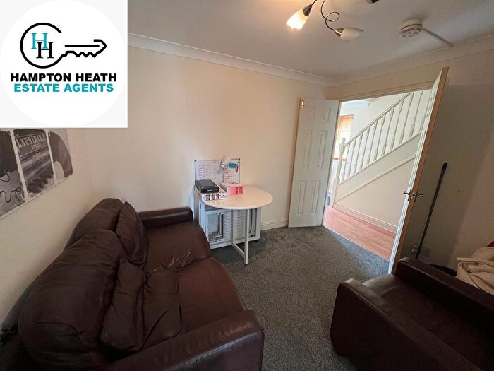 5 Bedroom End Of Terrace House To Rent In Nightingale Shott, Egham, TW20