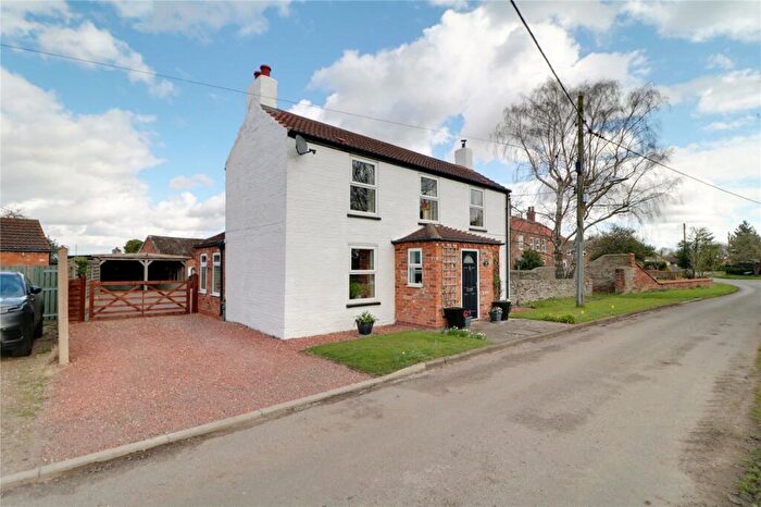 3 Bedroom Detached House For Sale In Scotterthorpe, Gainsborough, Lincolnshire, DN21