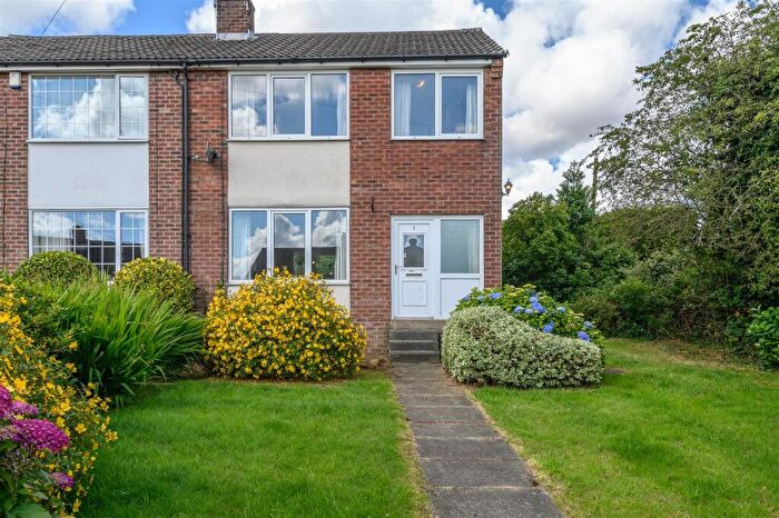 3 Bedroom House For Sale In Kings View, Southowram, Halifax, HX3