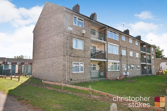 1 Bedroom Flat To Rent In Hawthorn House, Saunders Close, Huntingdon, Cambridgeshire, PE29