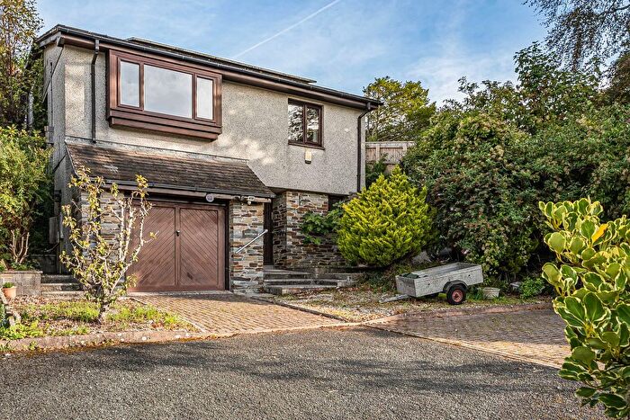 3 Bedroom Detached House For Sale In Fore Street, Yealmpton, Devon, PL8