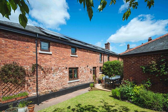 3 Bedroom Barn Conversion For Sale In Pinn Lane, Exeter, EX1