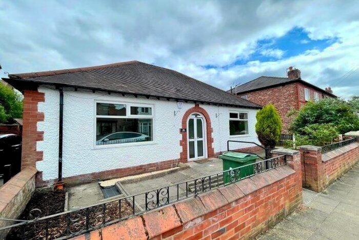 2 Bedroom Bungalow To Rent In Burleigh Road, Manchester, M32
