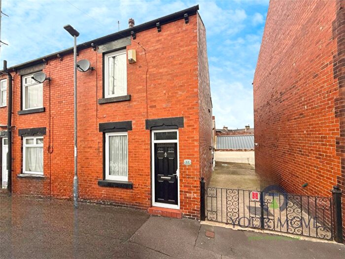 3 Bedroom End Terrace House For Sale In Nursery Street, Barnsley, South Yorkshire, S70