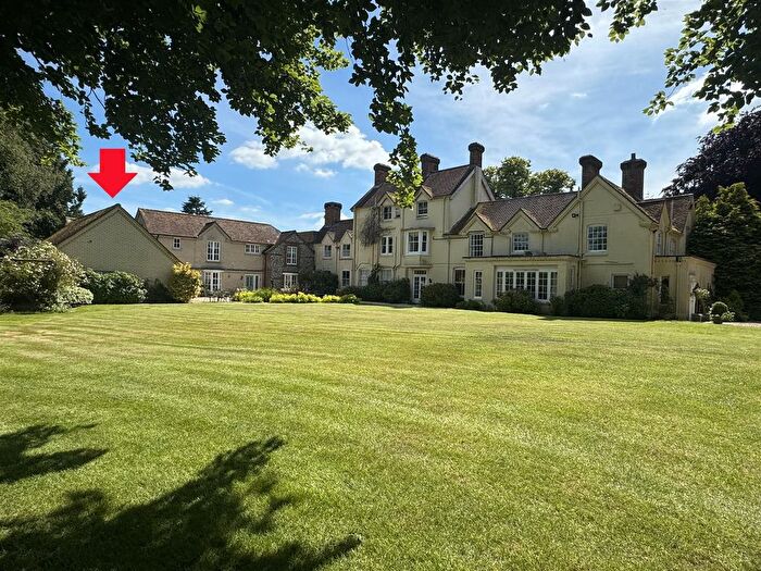 3 Bedroom Link Detached House For Sale In Esseborne Manor, Hustbourne Tarrant, Andover, SP11