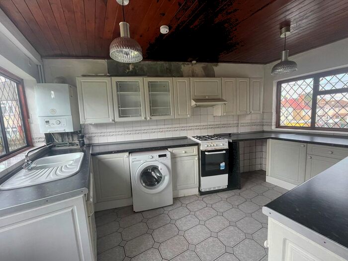 2 Bedroom Terraced House To Rent In Swaisland Road, Dartford, DA1