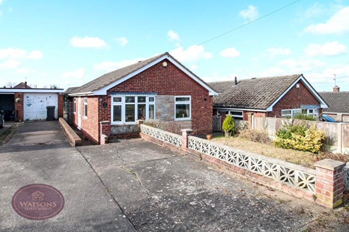 3 Bedroom Detached Bungalow For Sale In St James Drive, Brinsley, Nottingham, NG16