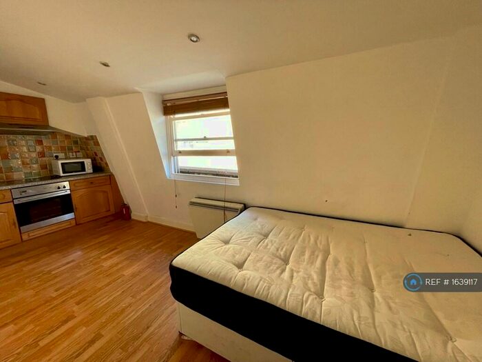 Studio To Rent In Curtain Road, London, EC2A