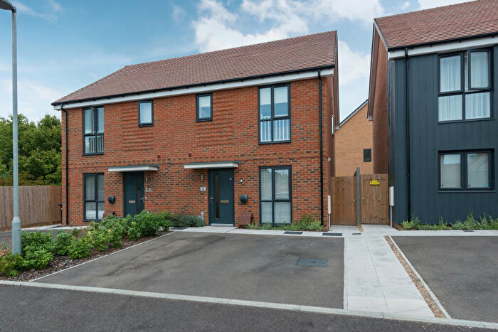 3 Bedroom Semi Detached House For Sale In Page Close, Herne Bay, CT6