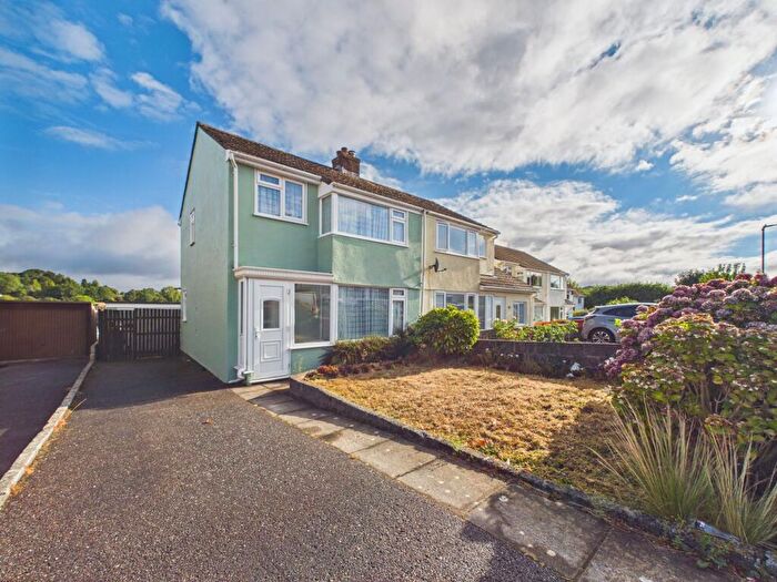 3 Bedroom Semi Detached House For Sale In St. Johns Road, Launceston, PL15