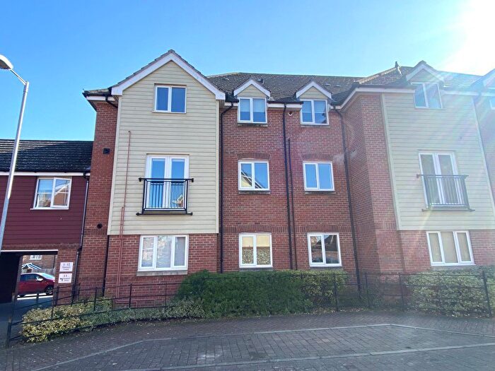 2 Bedroom Flat To Rent In Dunnock Court, Queens Hill, Costessey, NR8