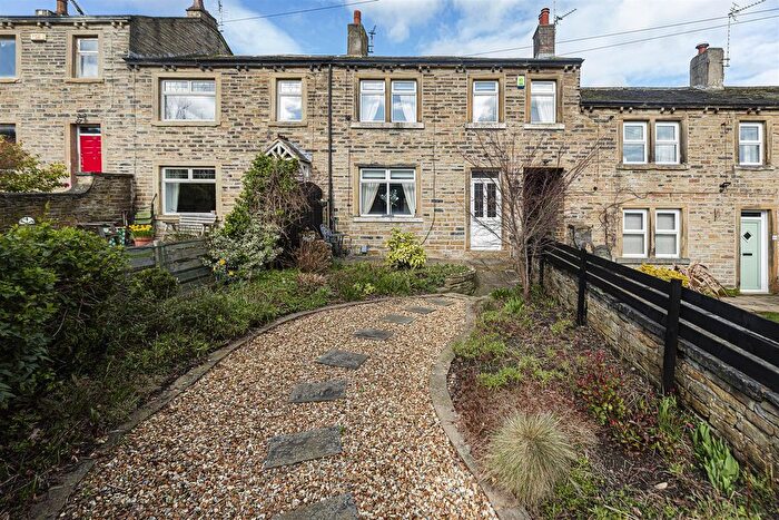 1 Bedroom Cottage For Sale In Greenhead Lane, Dalton, Huddersfield, HD5