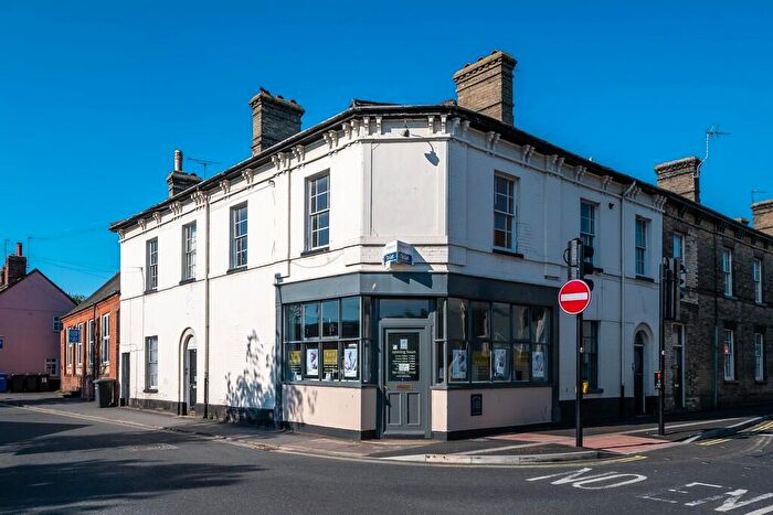 2 Bedroom Flat To Rent In Station Road, Beccles, NR34