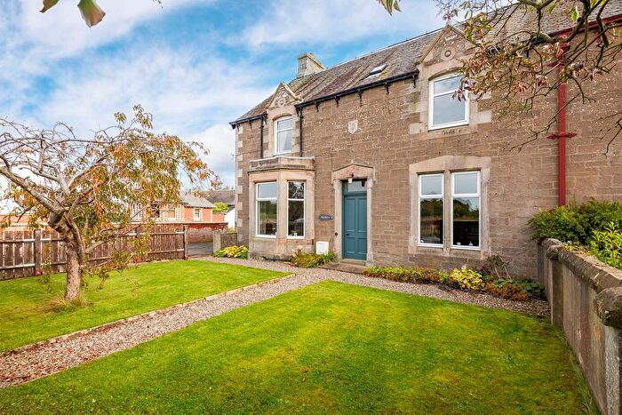 5 Bedroom Villa For Sale In Station Road, Errol, Perth, PH2