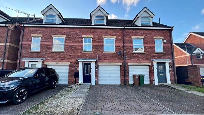 3 Bedroom Terraced House For Sale In Laurel Way, Scunthorpe, DN16