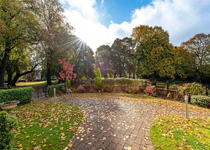 2 Bedroom Apartment For Sale In The Limes, Catholic Lane, Dudley, DY3