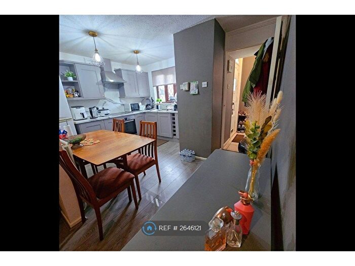3 Bedroom Terraced House To Rent In Bowlingfield, Ingol, Preston, PR2
