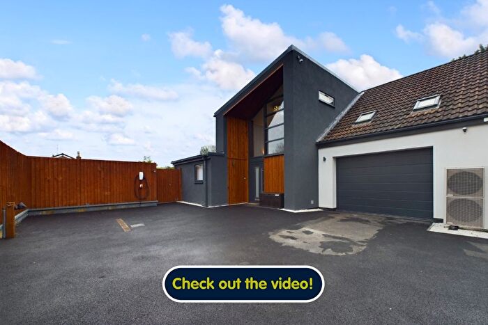 4 Bedroom Detached House For Sale In Sledmere Road, Langtoft, Driffield, East Riding Of Yorkshire, YO25