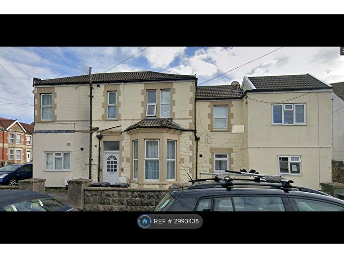 1 Bedroom Flat To Rent In Mendip Manor, Weston-Super-Mare, BS23