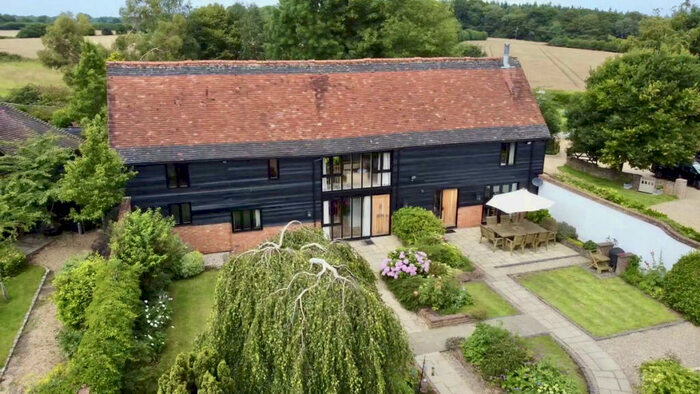 4 Bedroom Barn Conversion For Sale In Honor End Lane, Prestwood, HP16