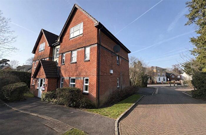 1 Bedroom Flat To Rent In Shelley Court, Camberley, Surrey, GU15