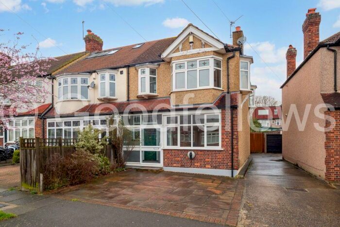 3 Bedroom Semi-Detached House To Rent In The Green, SM4