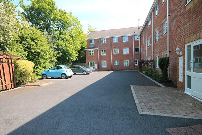 2 Bedroom Apartment To Rent In Forsythia Drive, Clayton-le-woods, PR6