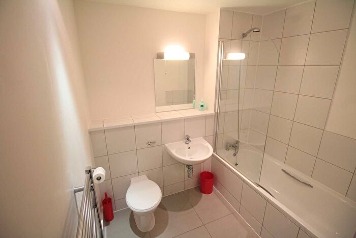 1 Bedroom Flat To Rent In College Street, Ipswich, IP4