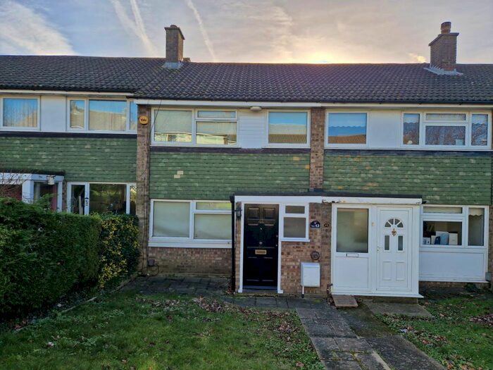 3 Bedroom Property To Rent In North Dene, Chigwell, IG7