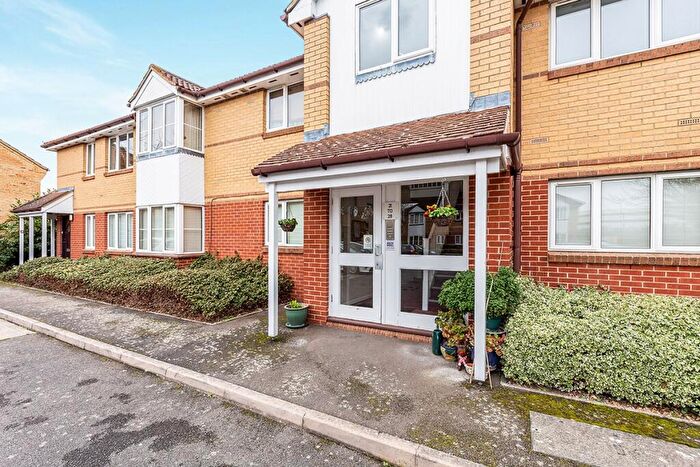 1 Bedroom Flat To Rent In Chestnut Court Bedford Road, Hitchin, Hertfordshire, SG5