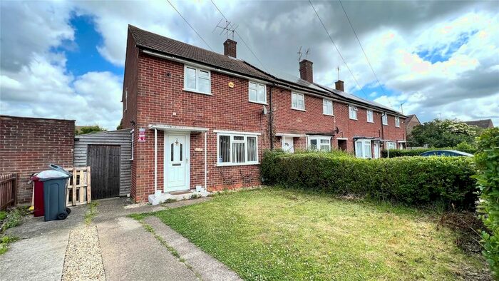 2 Bedroom End Of Terrace House To Rent In Hatford Road, Reading, Berkshire, RG30