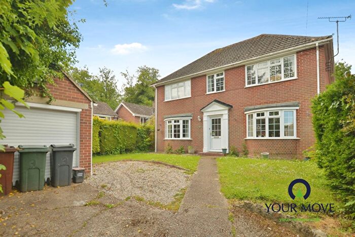 4 Bedroom Detached House For Sale In Billington Gardens, Kennington, Ashford, Kent, TN24