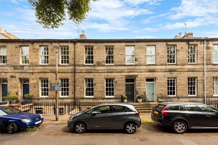 4 Bedroom Terraced House For Sale In Warriston Crescent, Edinburgh, EH3