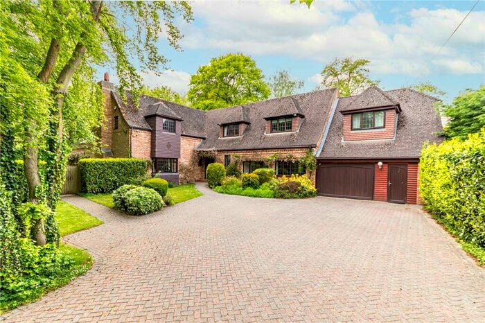 6 Bedroom Detached House For Sale In Church Road, Studham, Dunstable, Bedfordshire, LU6