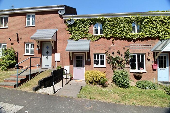 2 Bedroom Terraced House For Sale In Weavers Close, Whitwick, Coalville, LE67