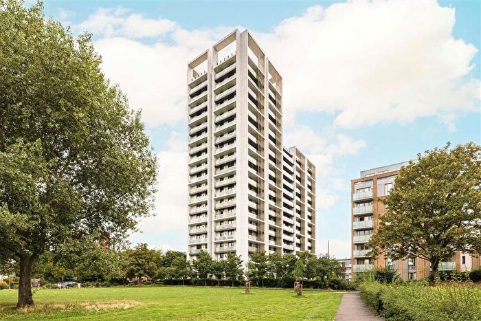 2 Bedroom Flat For Sale In Robsart Street, Stockwell, SW9