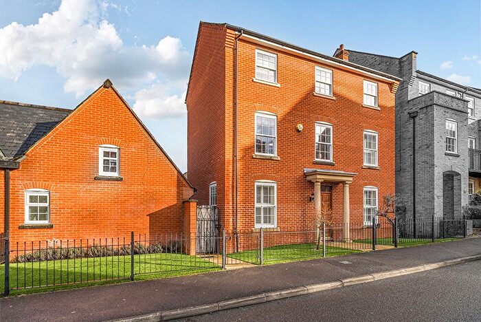 5 Bedroom Detached House For Sale In Rockbourne Road, Sherfield Park, RG27