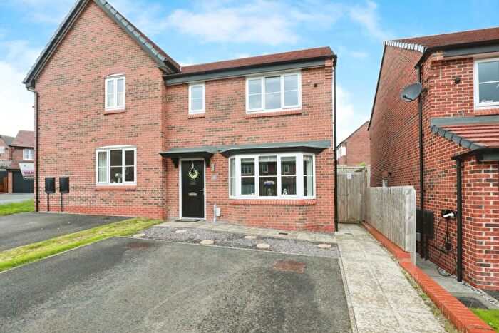 3 Bedroom Semi-Detached House For Sale In Flanders Crescent, Winsford, Cheshire, CW7
