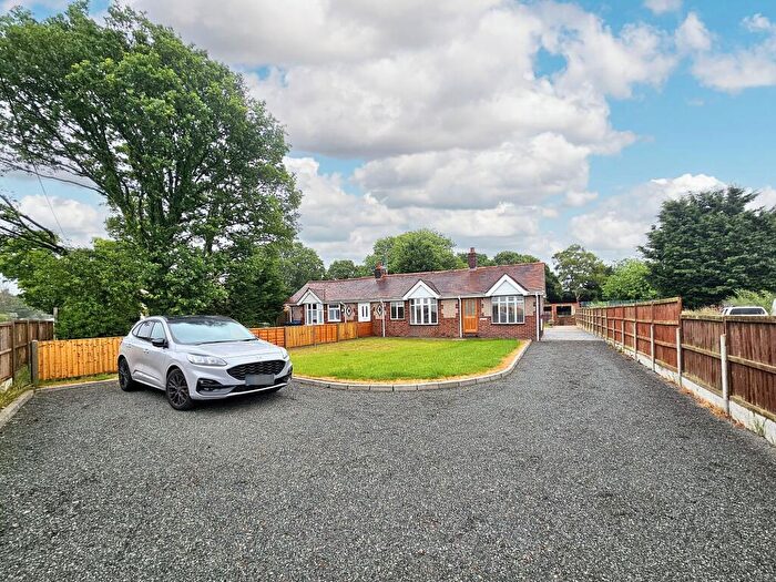 2 Bedroom Semi-Detached Bungalow To Rent In Hinckley Road, Wolvey, LE10