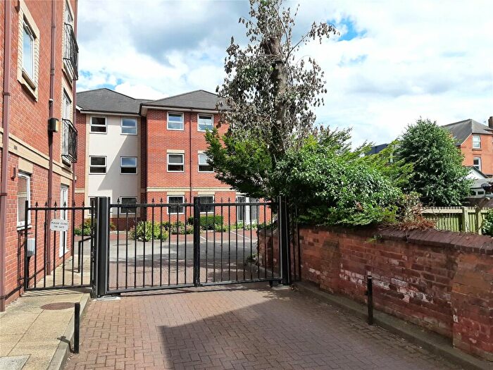 2 Bedroom Flat For Sale In Loughborough Road, West Bridgford, Nottingham, Nottinghamshire, NG2