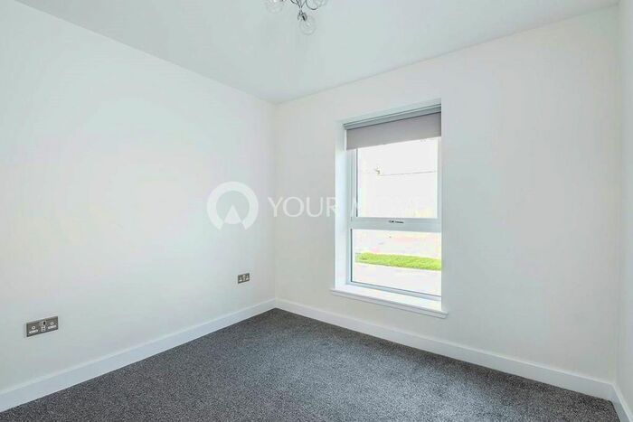 2 Bedroom Flat To Rent In Sorley Avenue, Dornoch, Highland, IV25