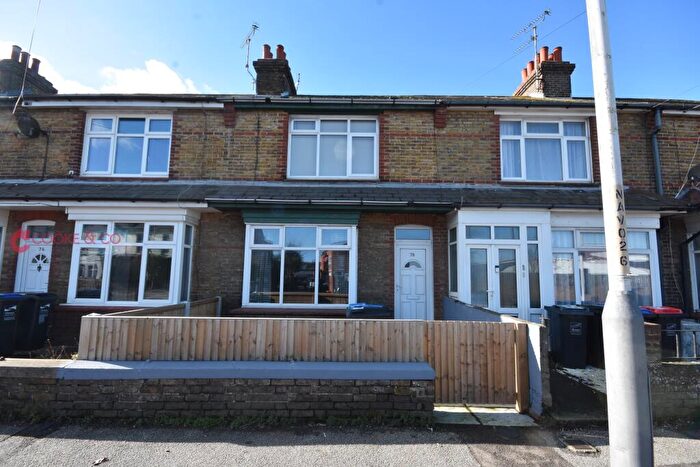 3 Bedroom Terraced House For Sale In Newington Road, Ramsgate, CT12
